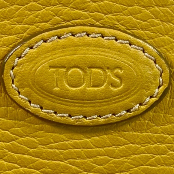 Authentic Tods Yellow Leather Tote Bag - Picture 6 of 16